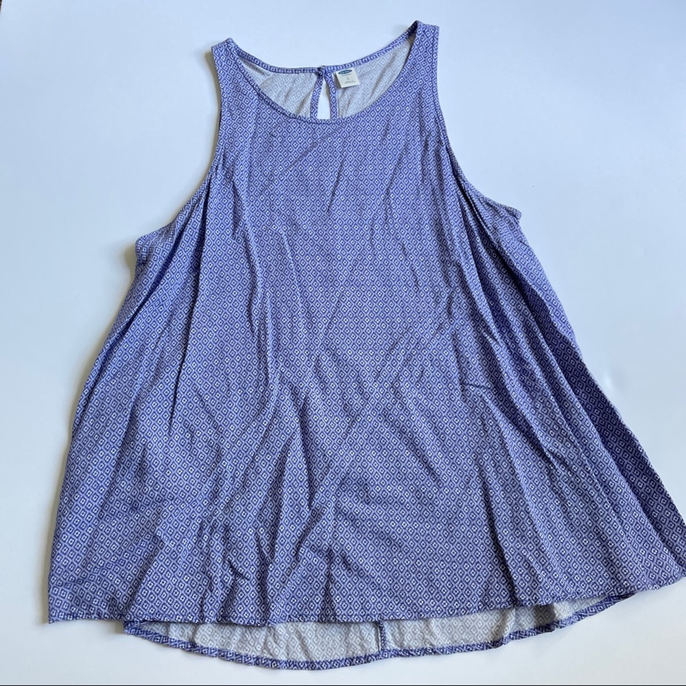 Old Navy top